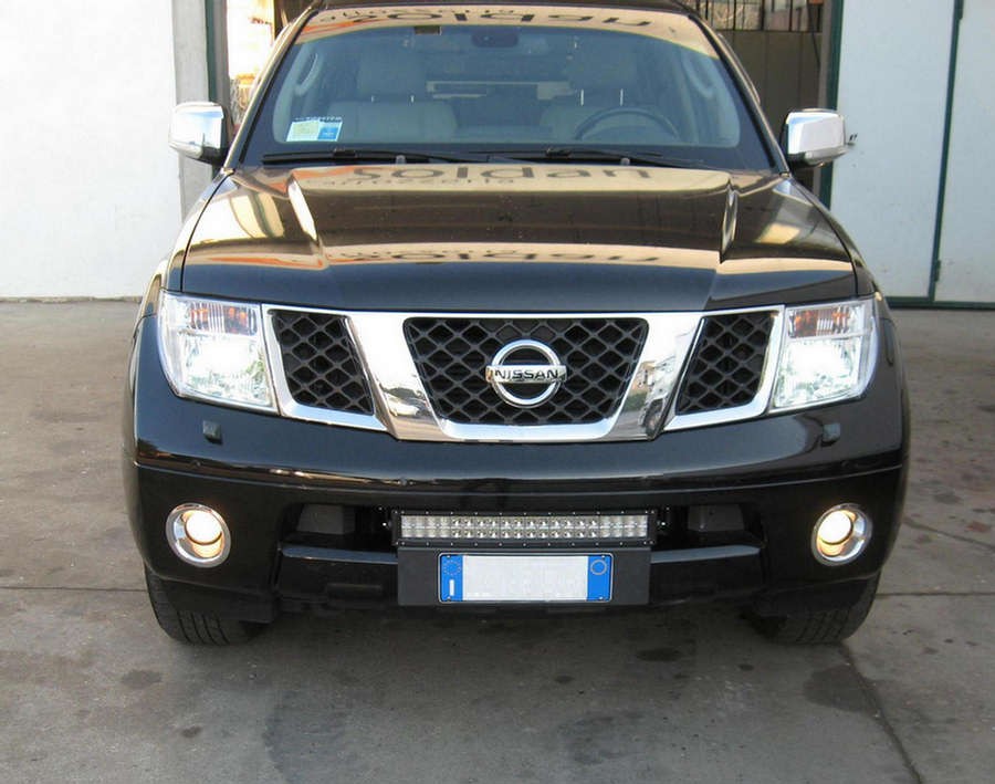 Nissan PathFinder Barra Led Curva 120W CREE