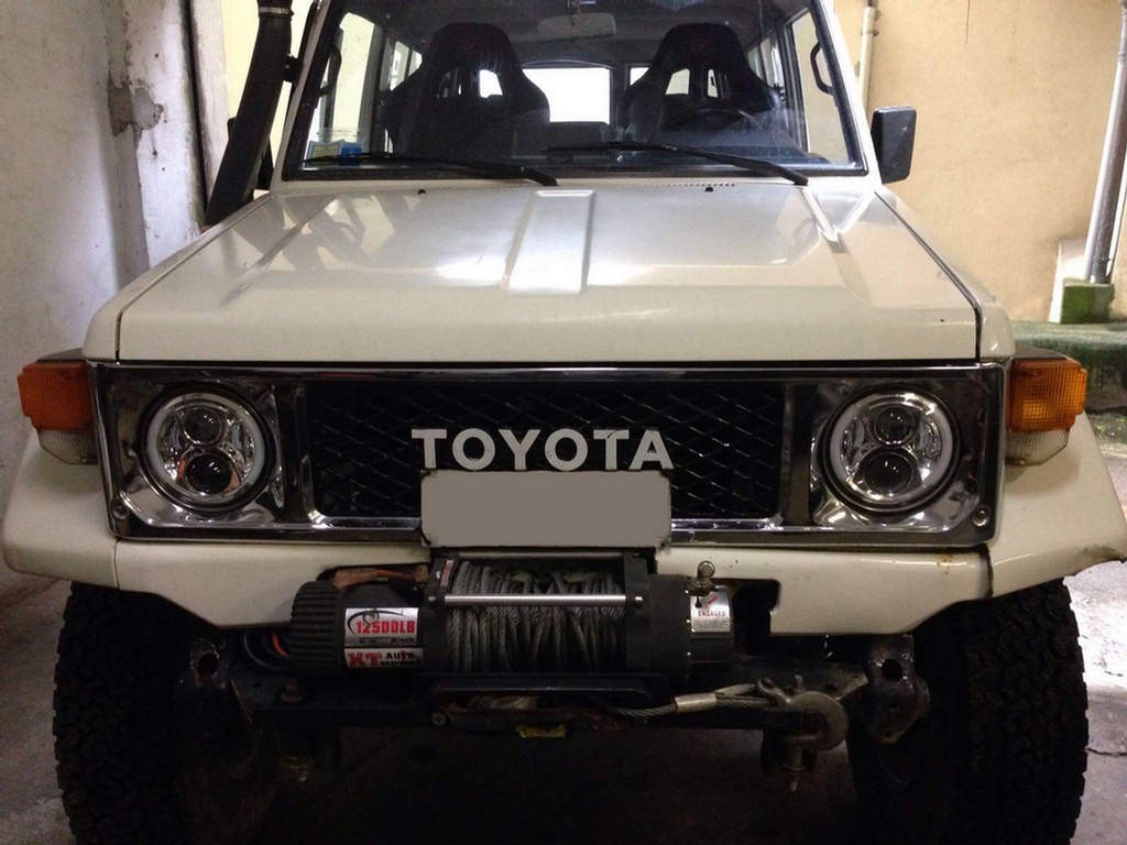 Toyota Land Cruiser BJ71 - Fari Full-LED 7"